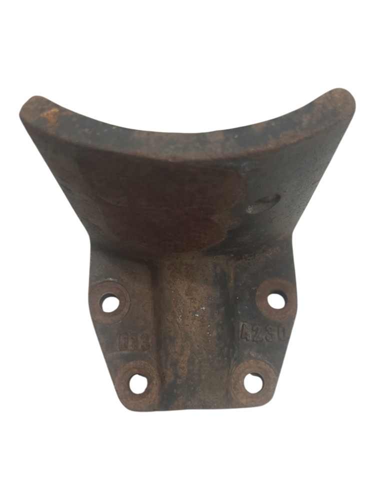 Suporte De Mola Auxiliar Vw Delivery 8140 1