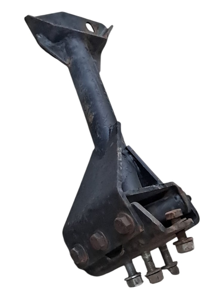 Suporte Estribo Vw Constellation 15180 – 24250 4