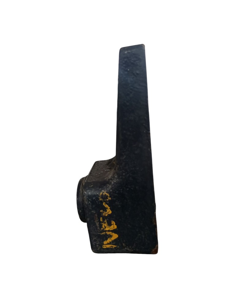 Suporte Lateral Chassi Iveco Stralis 5