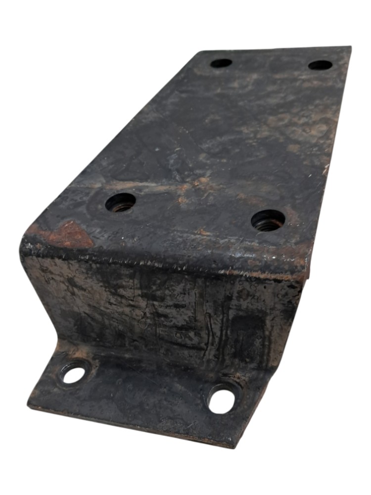 Suporte Direito Ford Cargo 2012 5