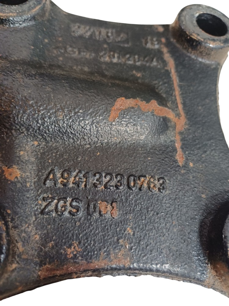 Cavalete Mancal Estabilizador Mb Axor 2544 S 2010 Direito 6