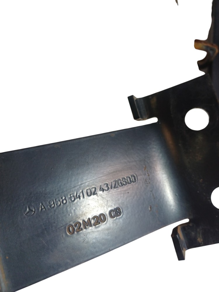 Suporte Caixa Bateria Mb Axor 1933 6