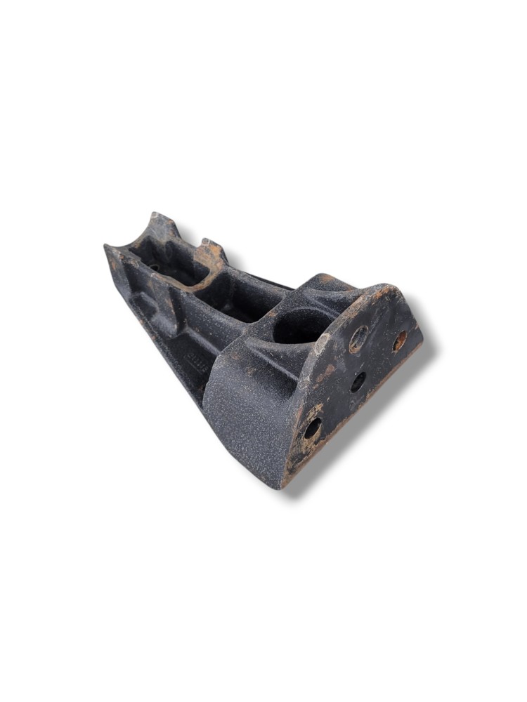 Suporte Tubo Central Paralama Mb Actros 4