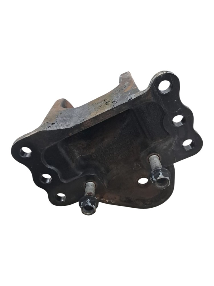 Suporte Suspensao Traseira L. Direito MAN TGX 28440 2014 6