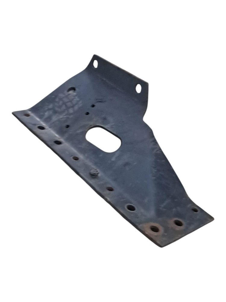 Suporte Travessa Dianteira Direita Scania P G R 2
