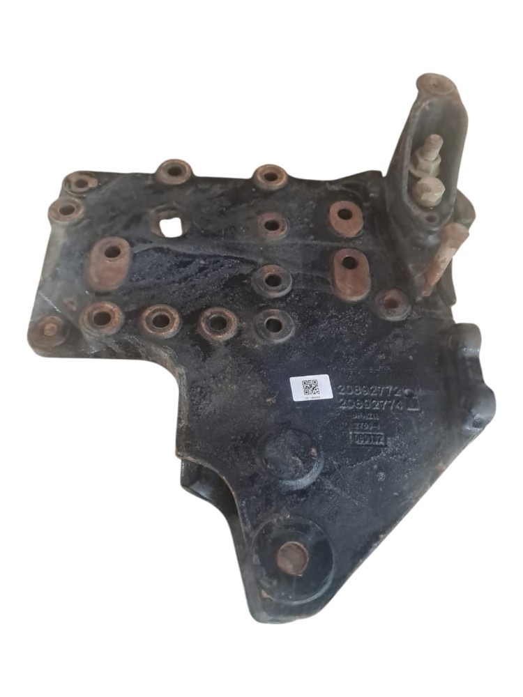 Suporte Travessa Mola Suspensao Volvo VM 7