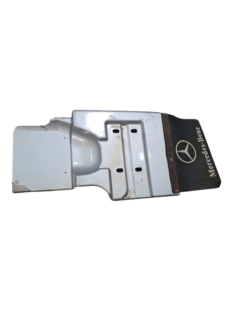Paralama Traseiro Cabine MB Actros Megaspace 2
