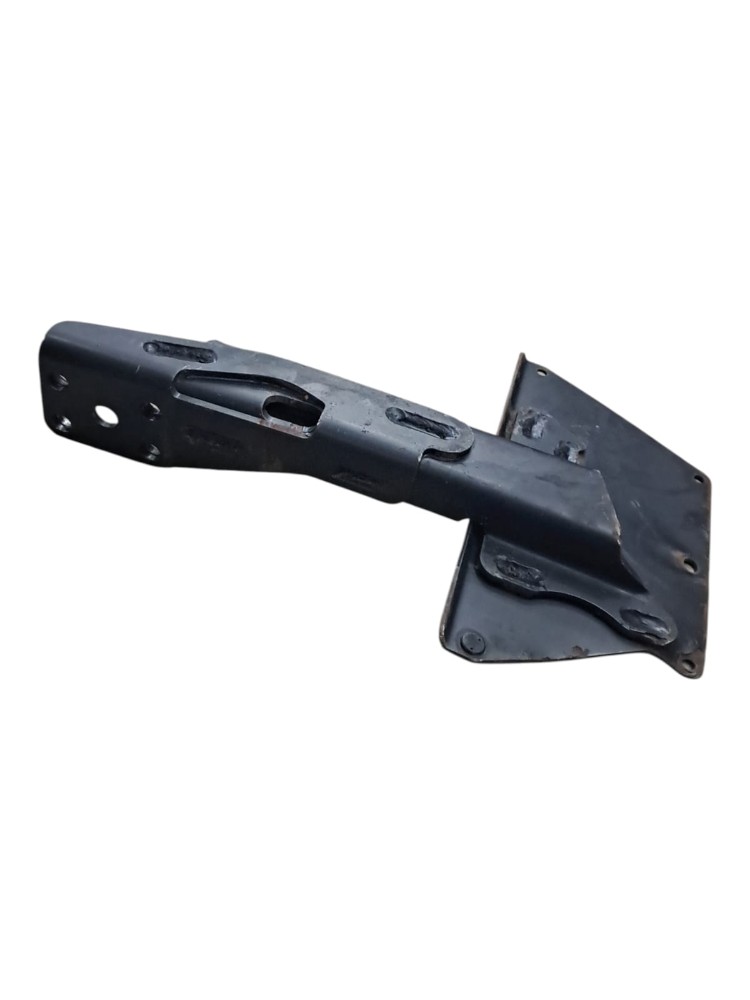 Suporte Bomba AdBlue MAN 28440 2014 VK177 2