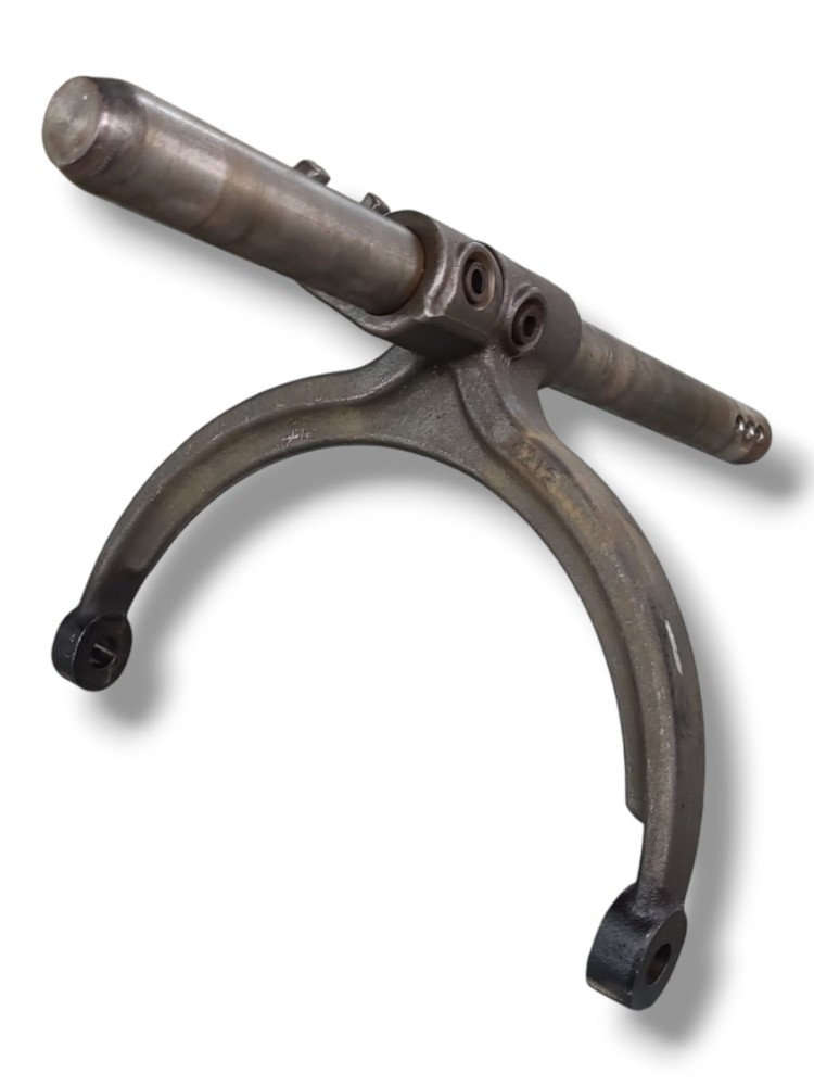 Garfo Engate Caixa Cambio Scania P310