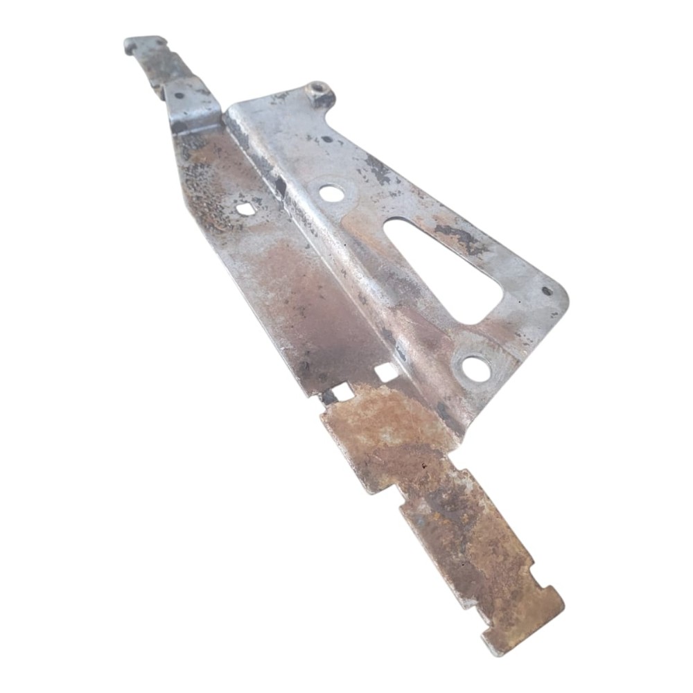 Suporte Valvula Tubo Compressor Mb Accelo