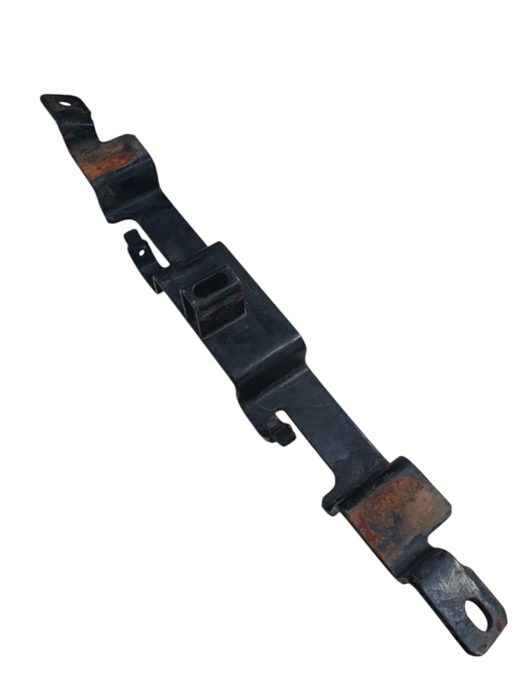 Suporte Fixacao Bateria Mb Axor 5