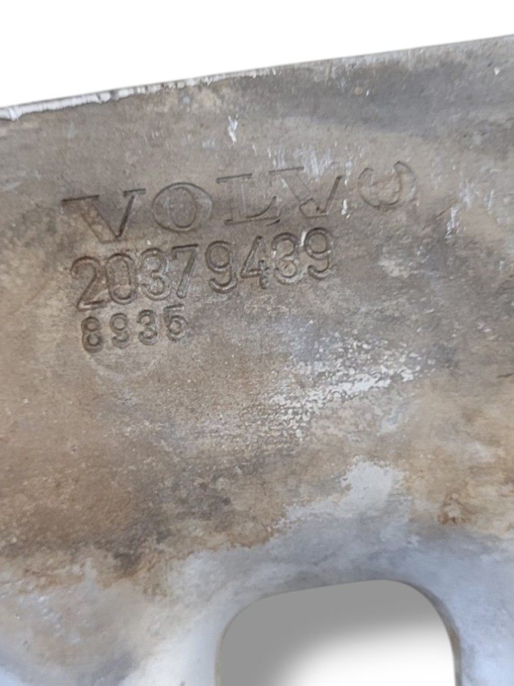 Chapa Pisante Estribo Maior Volvo Fh 6