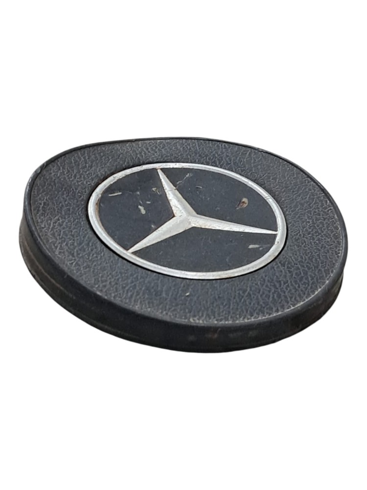Tampa Volante Mercedes-Benz 2
