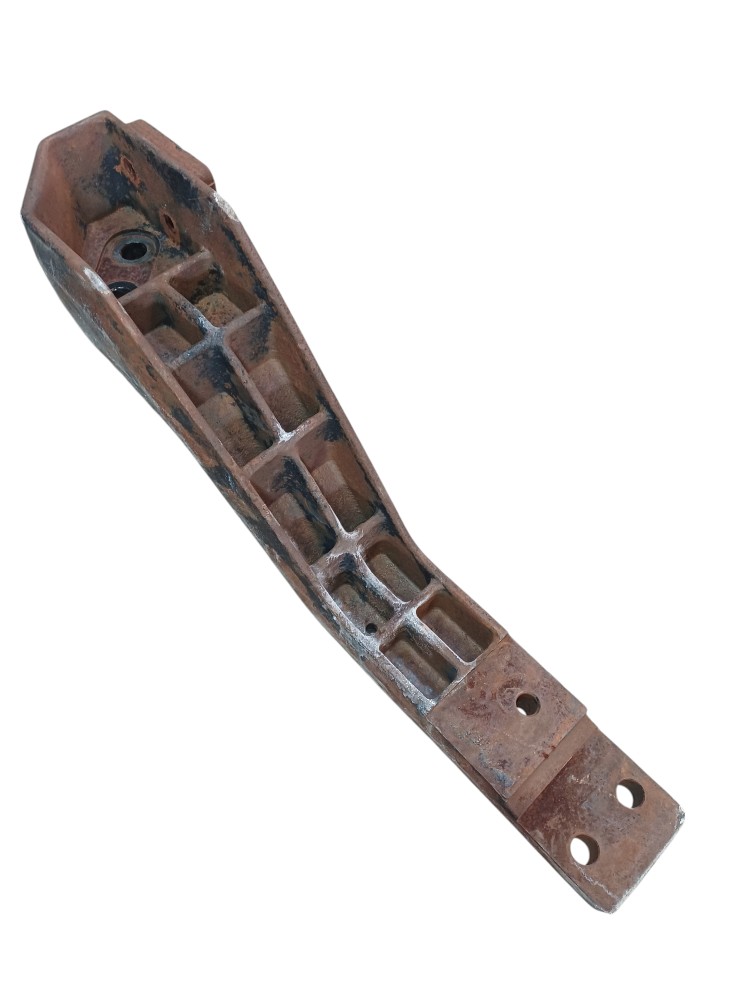 Suporte Parachoque Ford Cargo 2842 2014 VK118 Direito 5