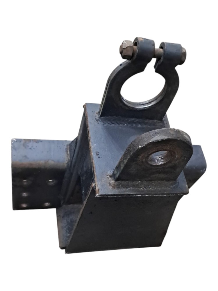 Suporte Dianteiro L.Direito Carreta Randon Ls 5