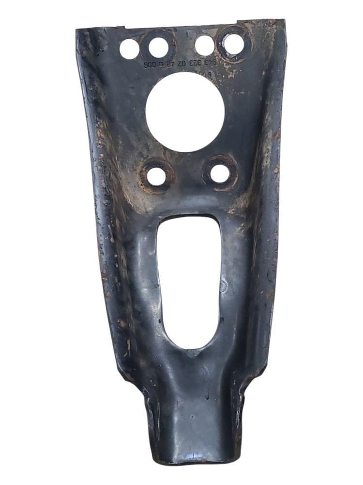 Suporte Amortecedor Mb Atego 2