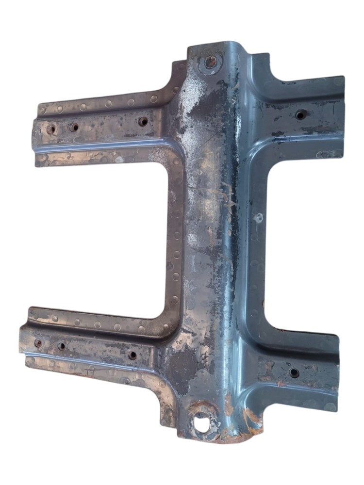 Suporte Estribo Mb Axor Preto 1