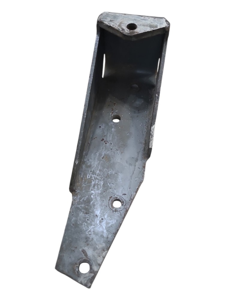 Suporte Cabine Dianteiro Volvo N10 4