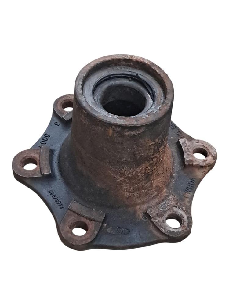 Cubo Roda Dianteiro Ford Cargo 815 1