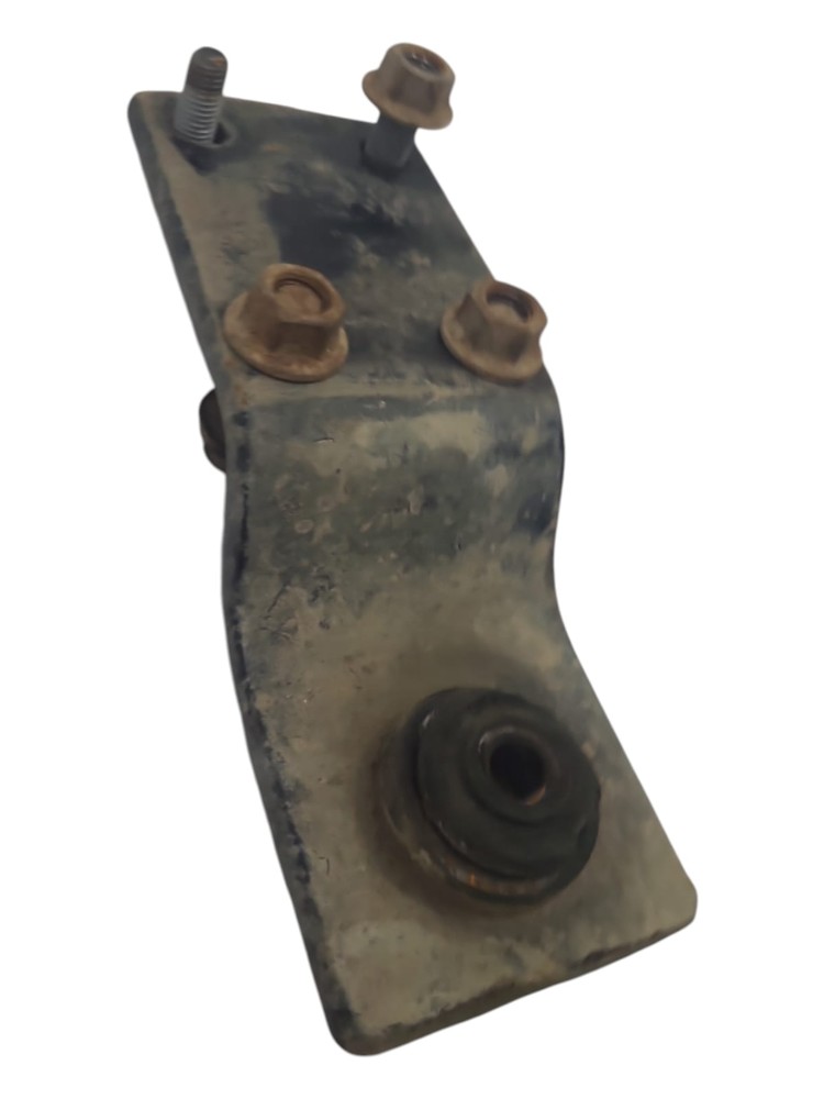 Suporte Barra Estabilizadora Dianteira Mb Accelo 1016 2022 2