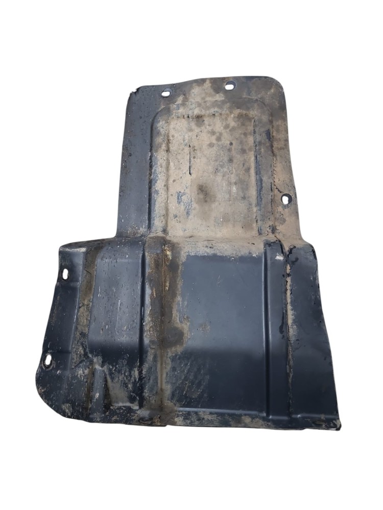 Paralamam Mercedes Benz Atron 1635 2017 VO25 3