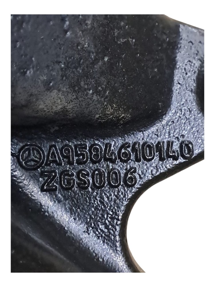 Suporte Caixa Direcao Mb Axor 7