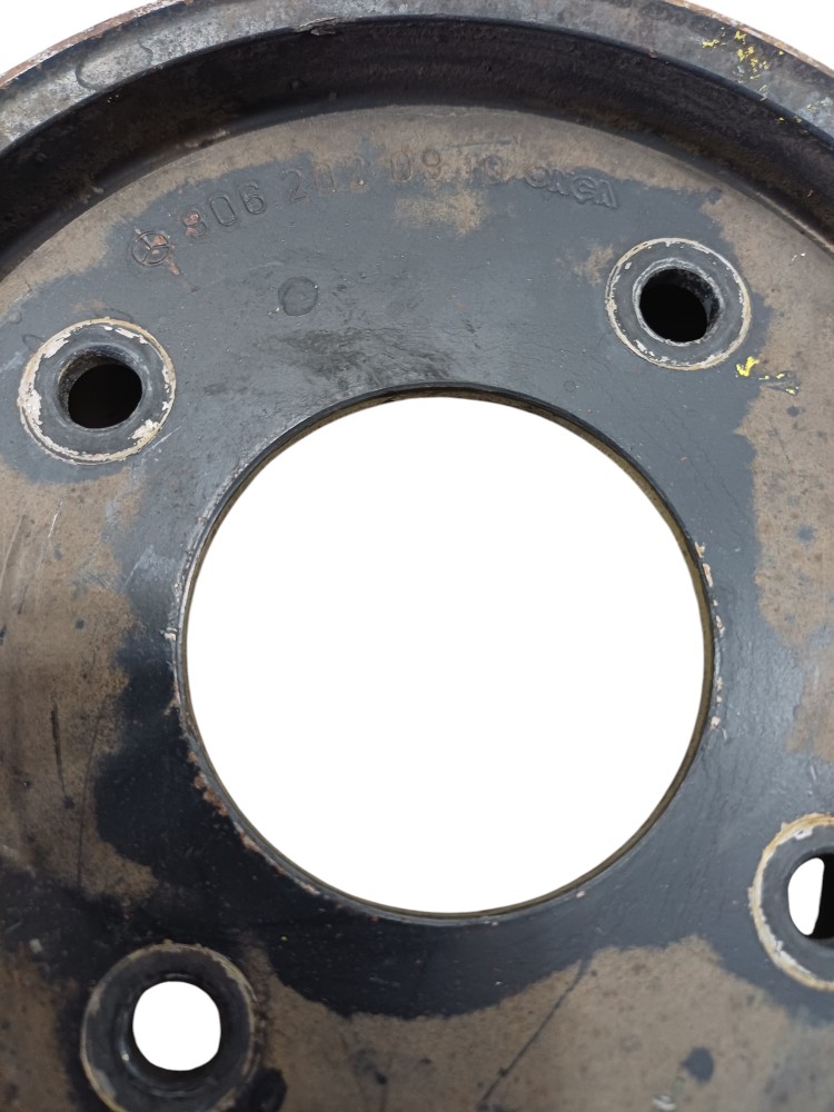 Polia Bomba Agua Motor Om 924 6