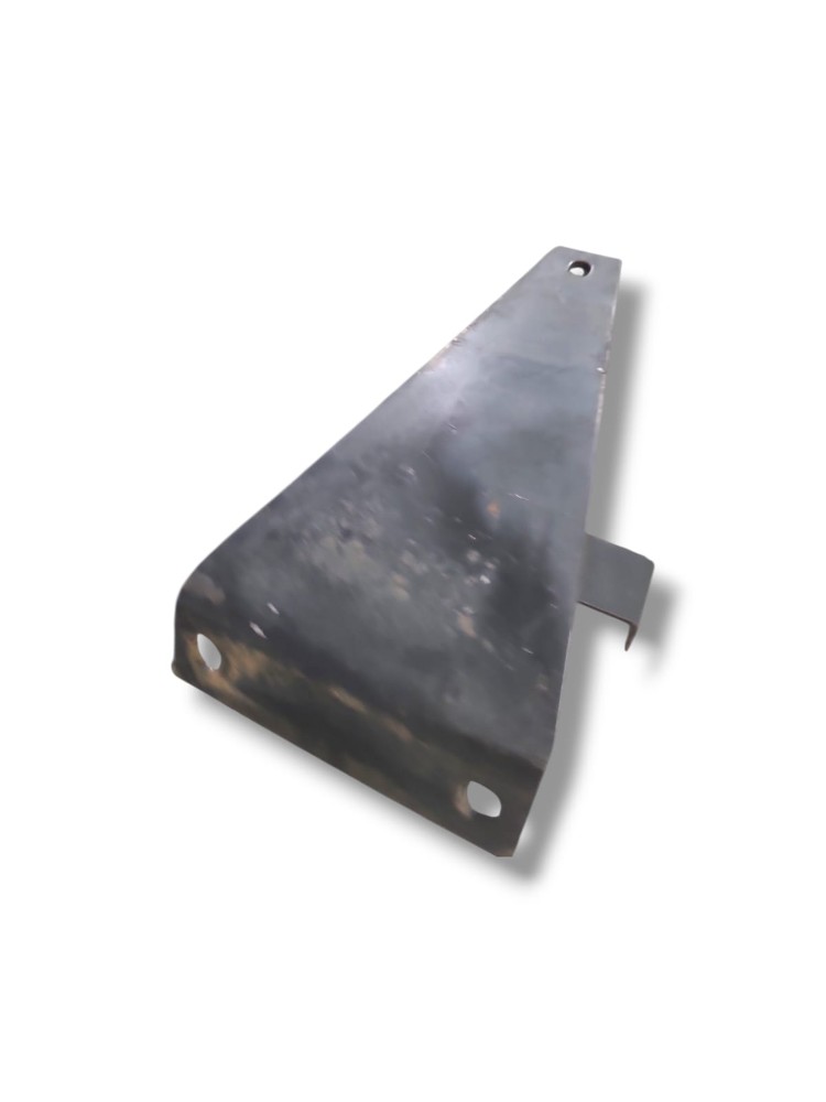 Suporte Lateral Parachoque Vw 8150 2004 A148 6