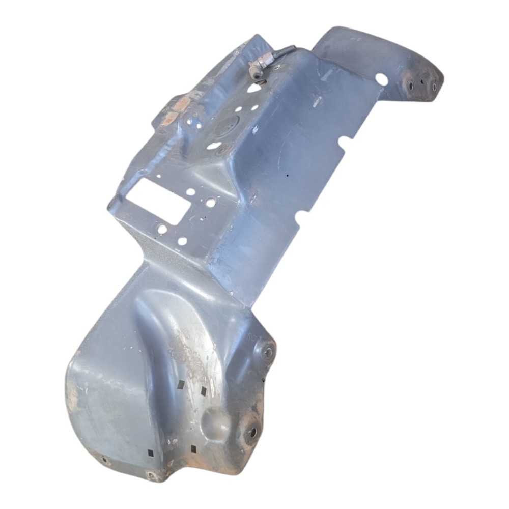 Suporte Carcaca Farol Scania R124 2005 VN99