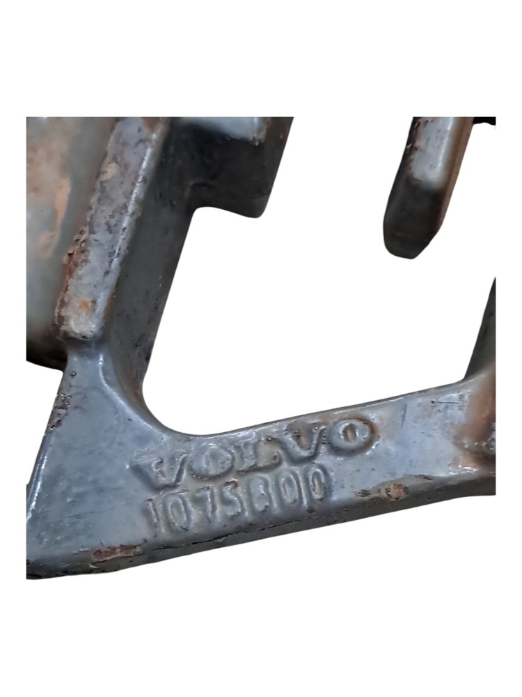 Suporte Inferior Amortecedor Dianteiro Volvo 6