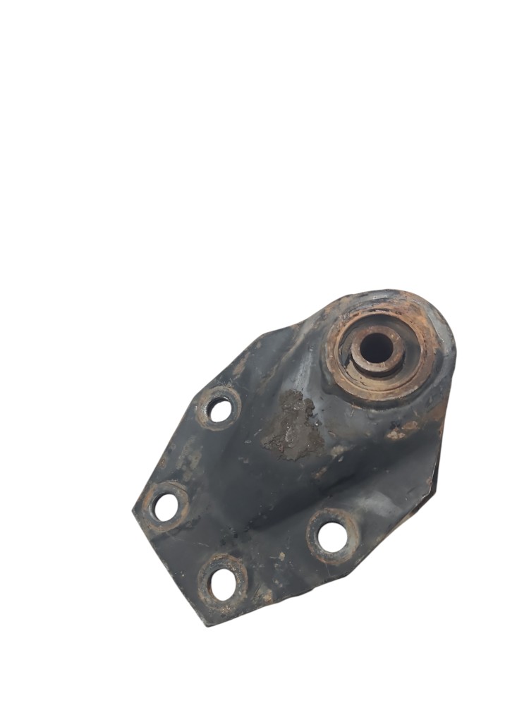 Suporte Mola Dianteira Traseira Ford Cargo VW 3