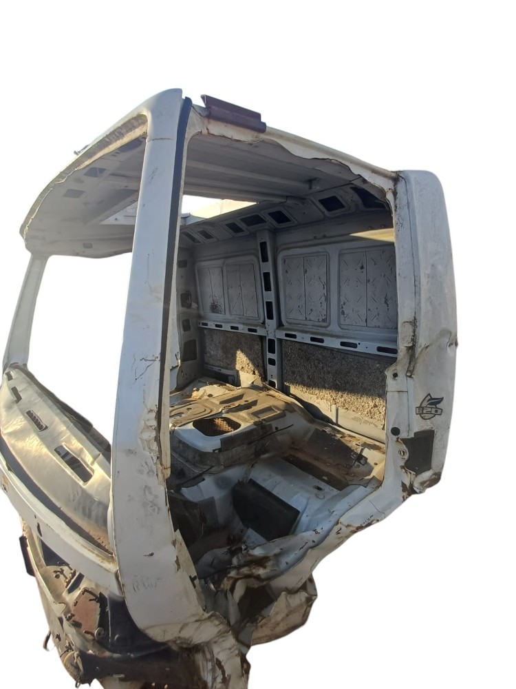 Carcaça Cabine Ford Cargo 1119 2014 VA111 2