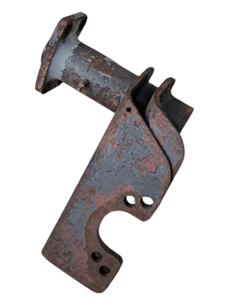 Suporte Cuica Freio  Volvo 2