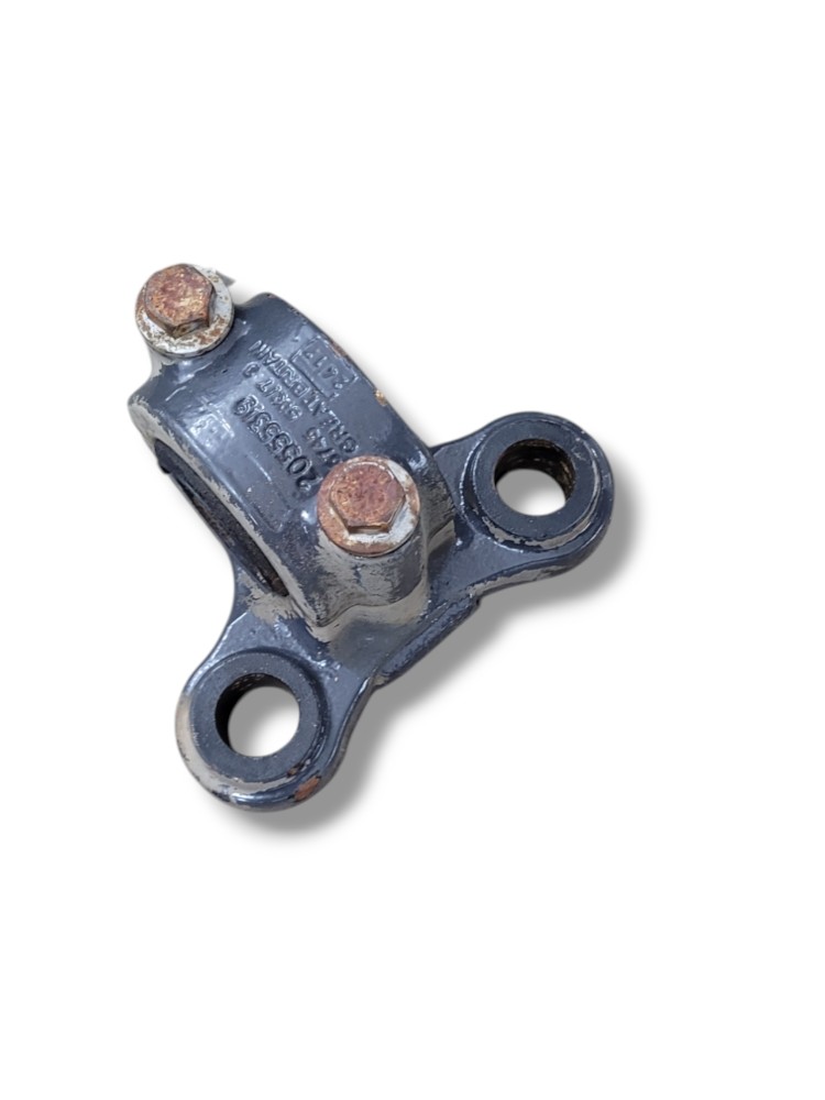 Suporte Barra Estabilizadora Volvo 1