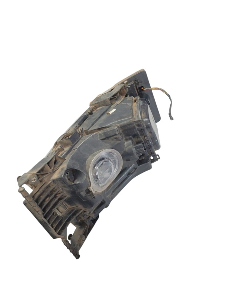 Farol Scania Dianteiro Direito 4