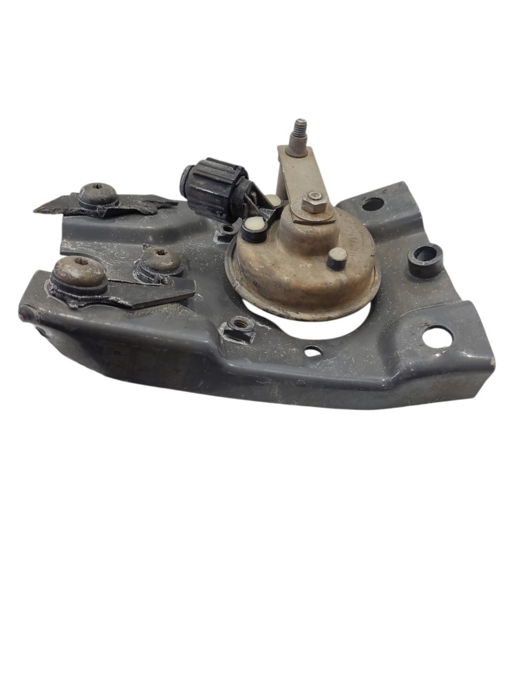 Suporte Farol Volvo Fh 440 2009 2