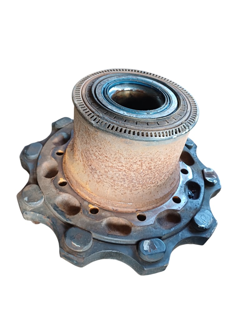 Cubo Dianteiro Mb Axor 5