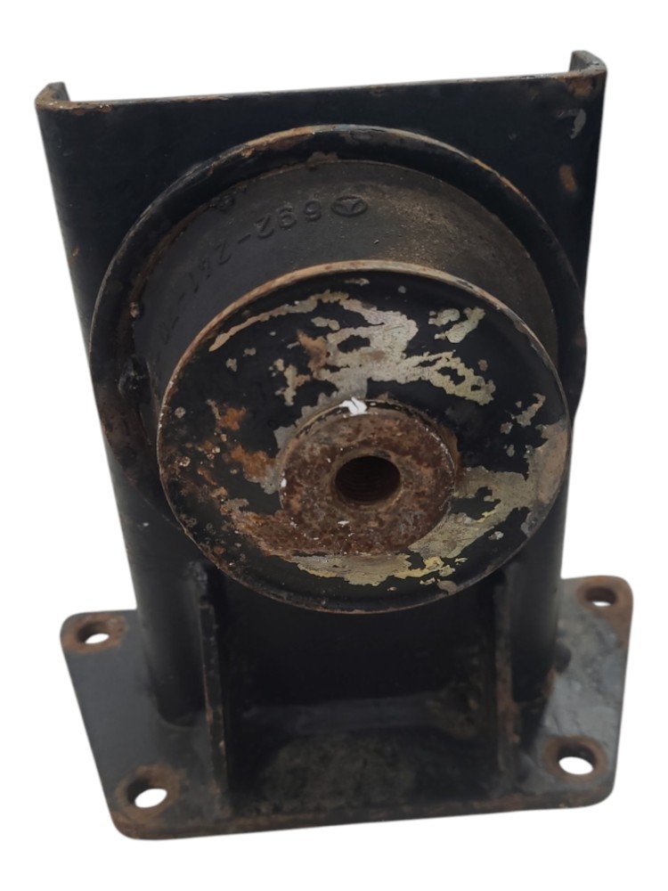 Coxim Motor Com Suporte Mb Axor 1