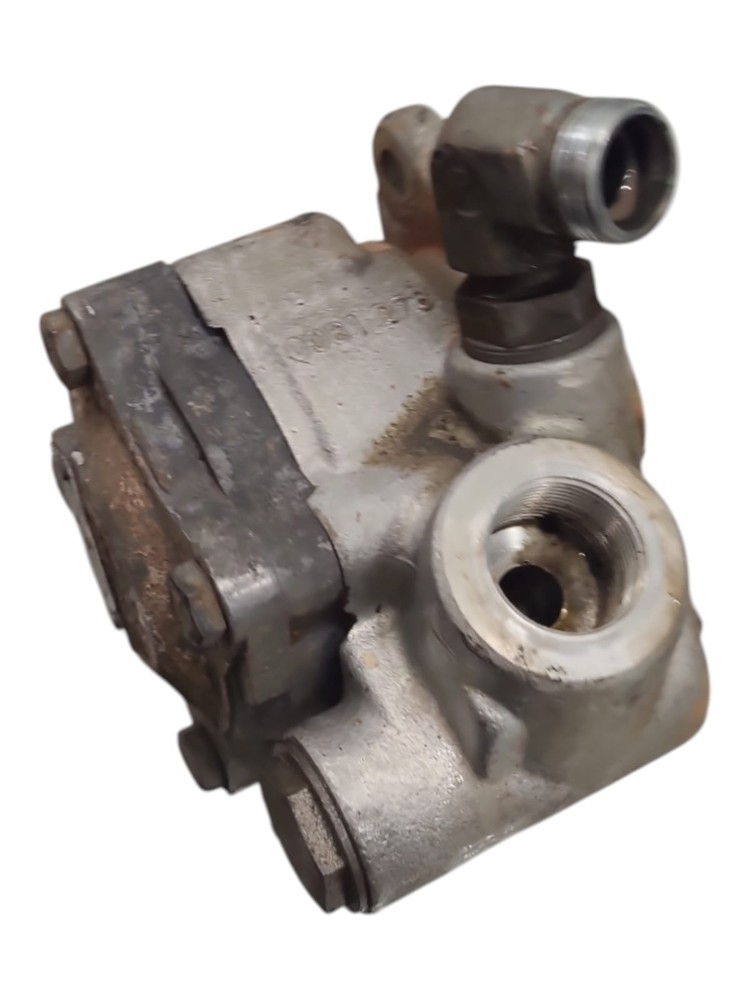 Bomba Direcao Mb Accelo 815 1016 6