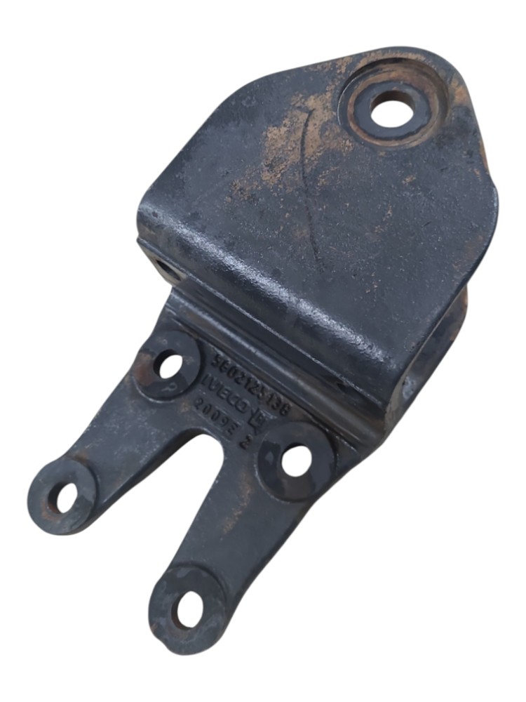 Suporte Mola Genuino Iveco 5