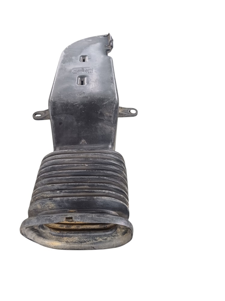 Tomada Duto Ar Vw 8.150 2001 5