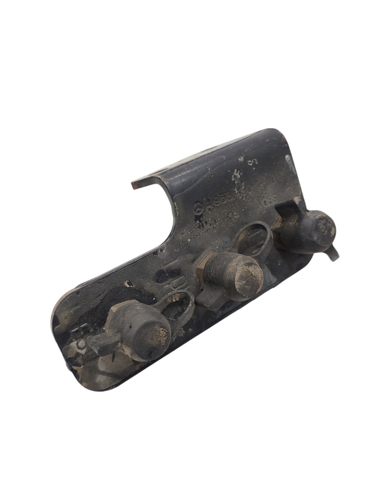 Suporte Valvula Controle Pressao Mb Axor 1