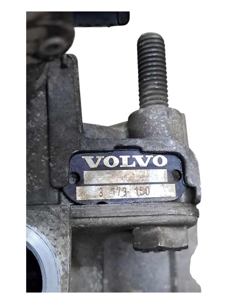 Valvula Rele Freios Volvo 6