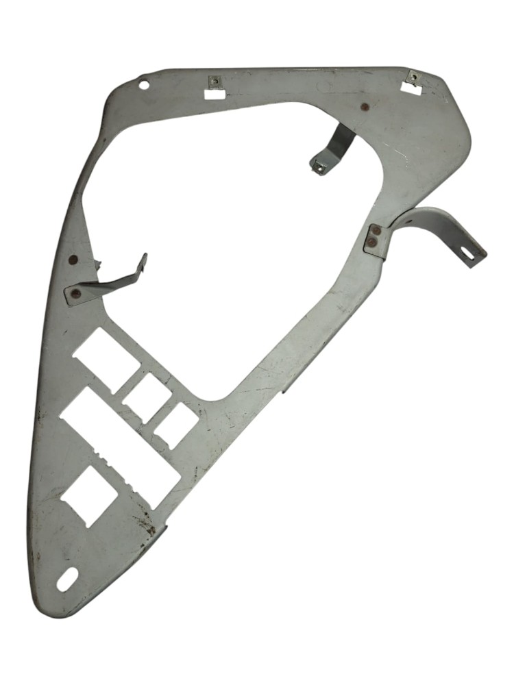 Suporte Montagem Console Painel Daf Zf 106 1