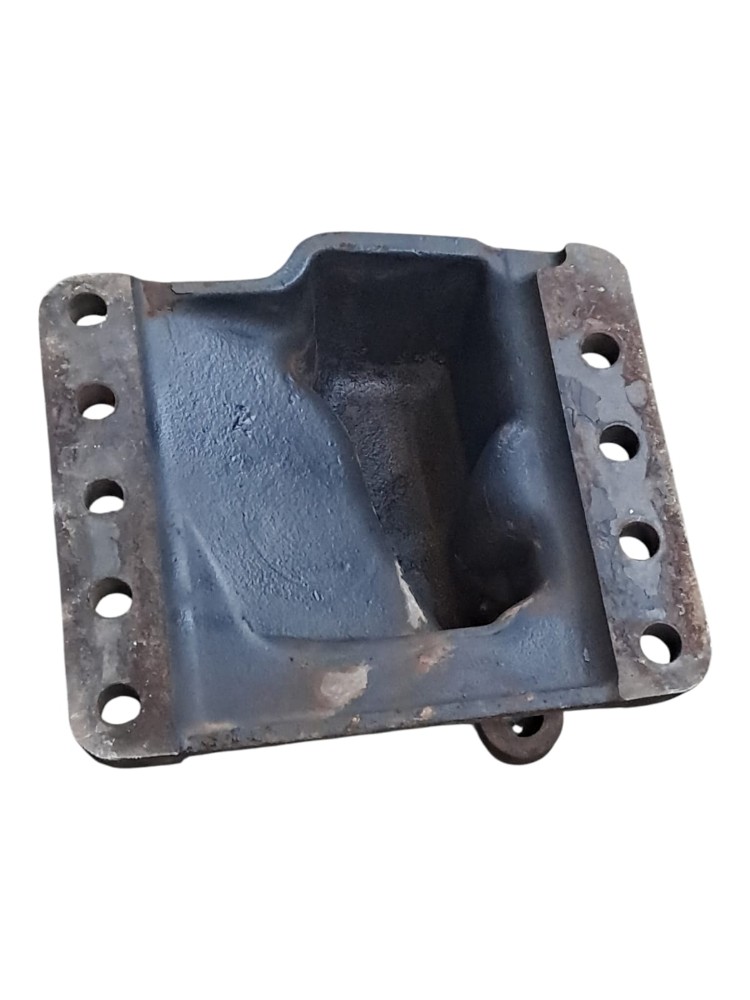 Suporte Caixa Direcao Iveco 5