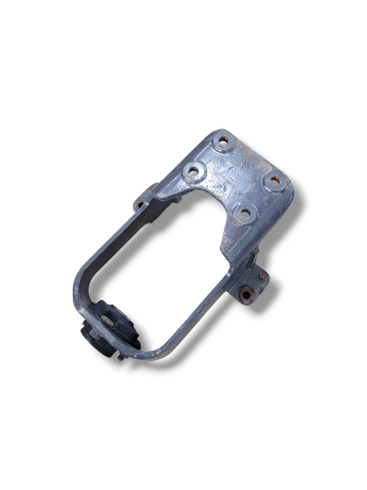 Suporte Traseiro Cabine Scania 2015 3
