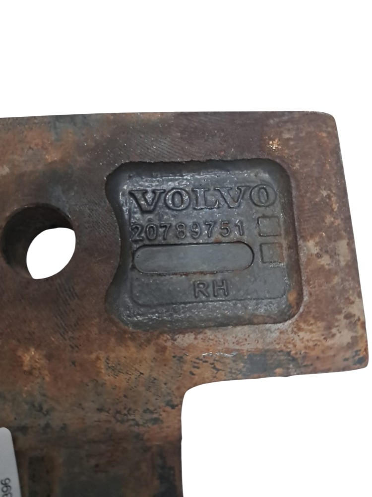 Suporte Amortecedor Dianteiro Volvo Vm 310 5