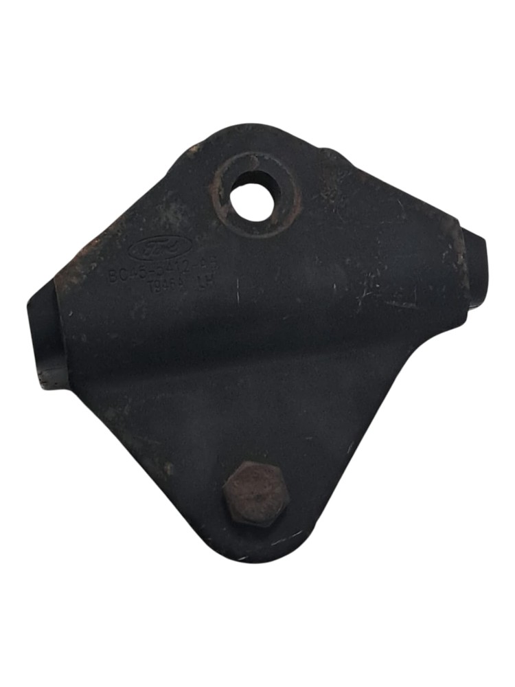 Suporte L. Esquerdo Articulacao Cabine Ford Cargo 4