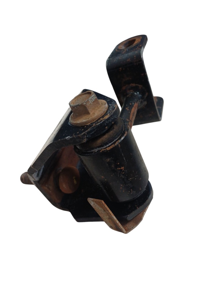 Suporte Mola Fixacao Transmissao Ford Cargo 4