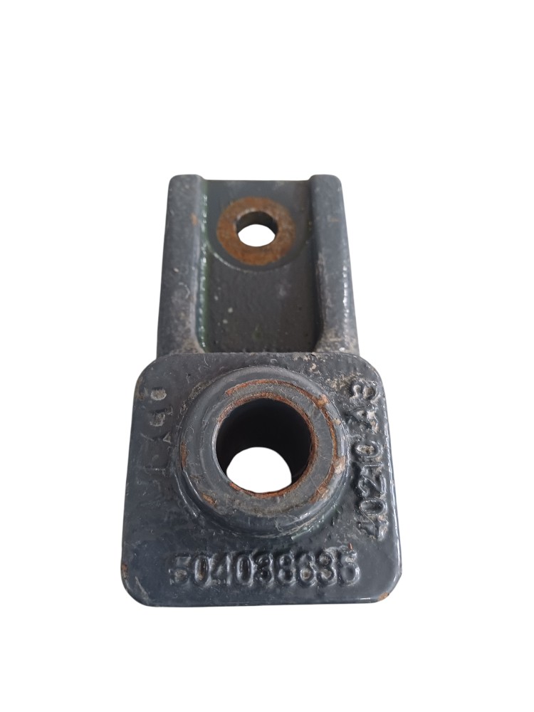 Suporte Lateral Chassi Iveco Stralis 1